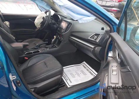 2017 Subaru Impreza Limited из США, поврежденный, VIN 4S3GKAU68H3627147